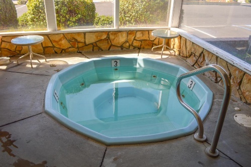 Silver Surf Motel image 12